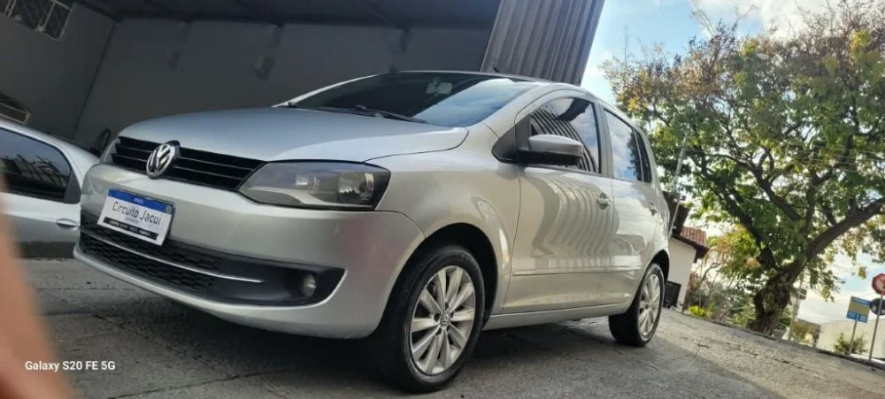VW - VolksWagen Fox 1.6 Mi Total Flex 8V 5p